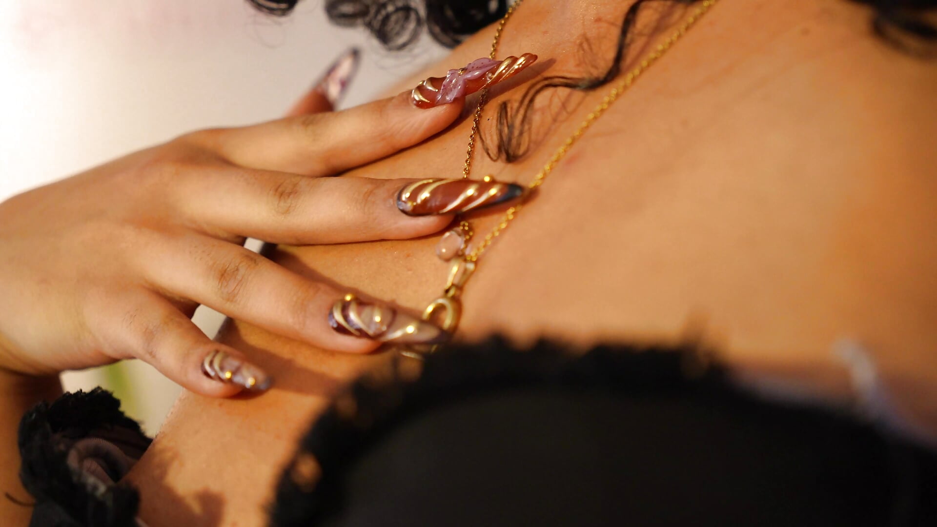 Hey I'm Eliza FOLLOW ME ♥ - відео від вебкаммоделі ElizabethSwift