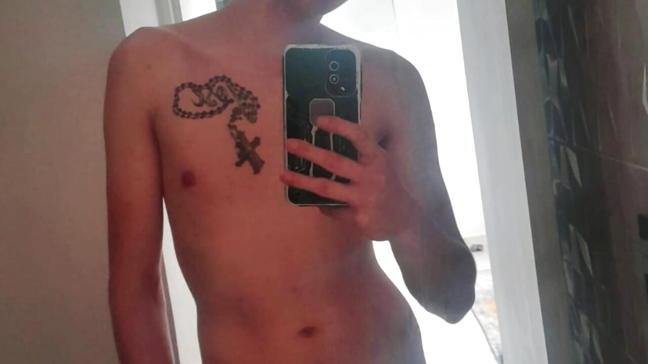 Hi ✨❤️ - video by _Santi2