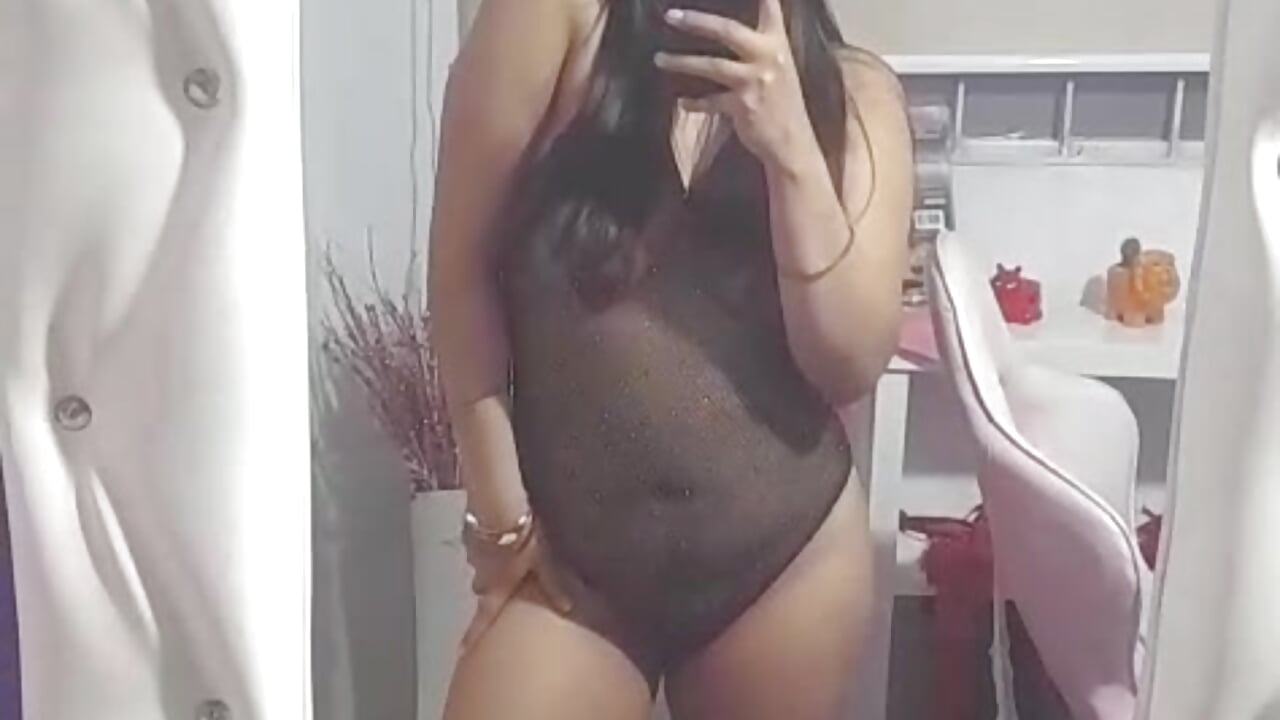 🥰 - Video von issanassar Cam-Model