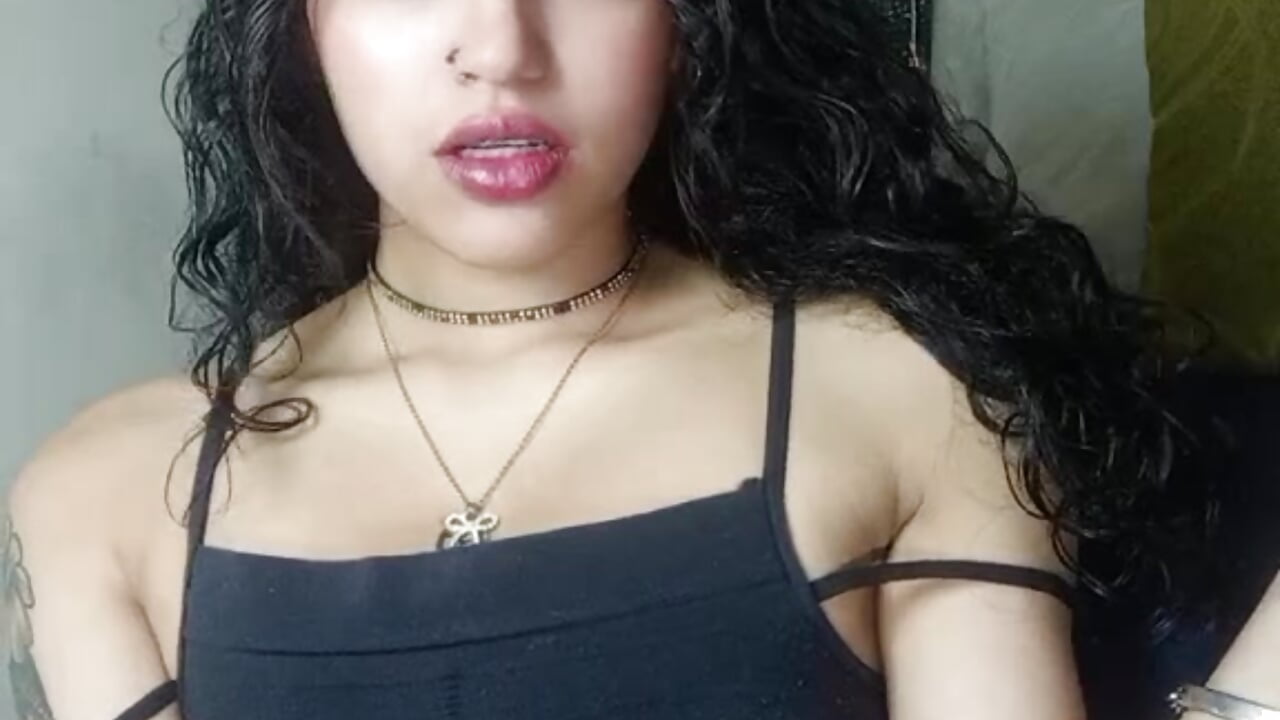 I love my face 😍 - video by SexyBonita_ cam model