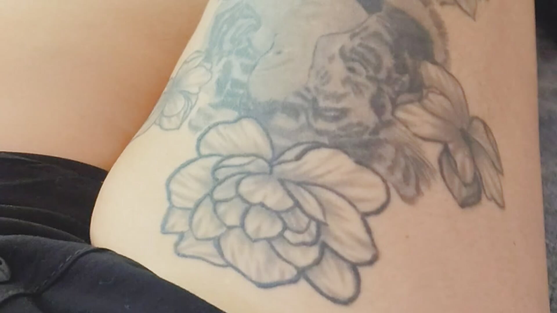 Lindas piernas - video của người mẫu cam Valeriaa_cruz