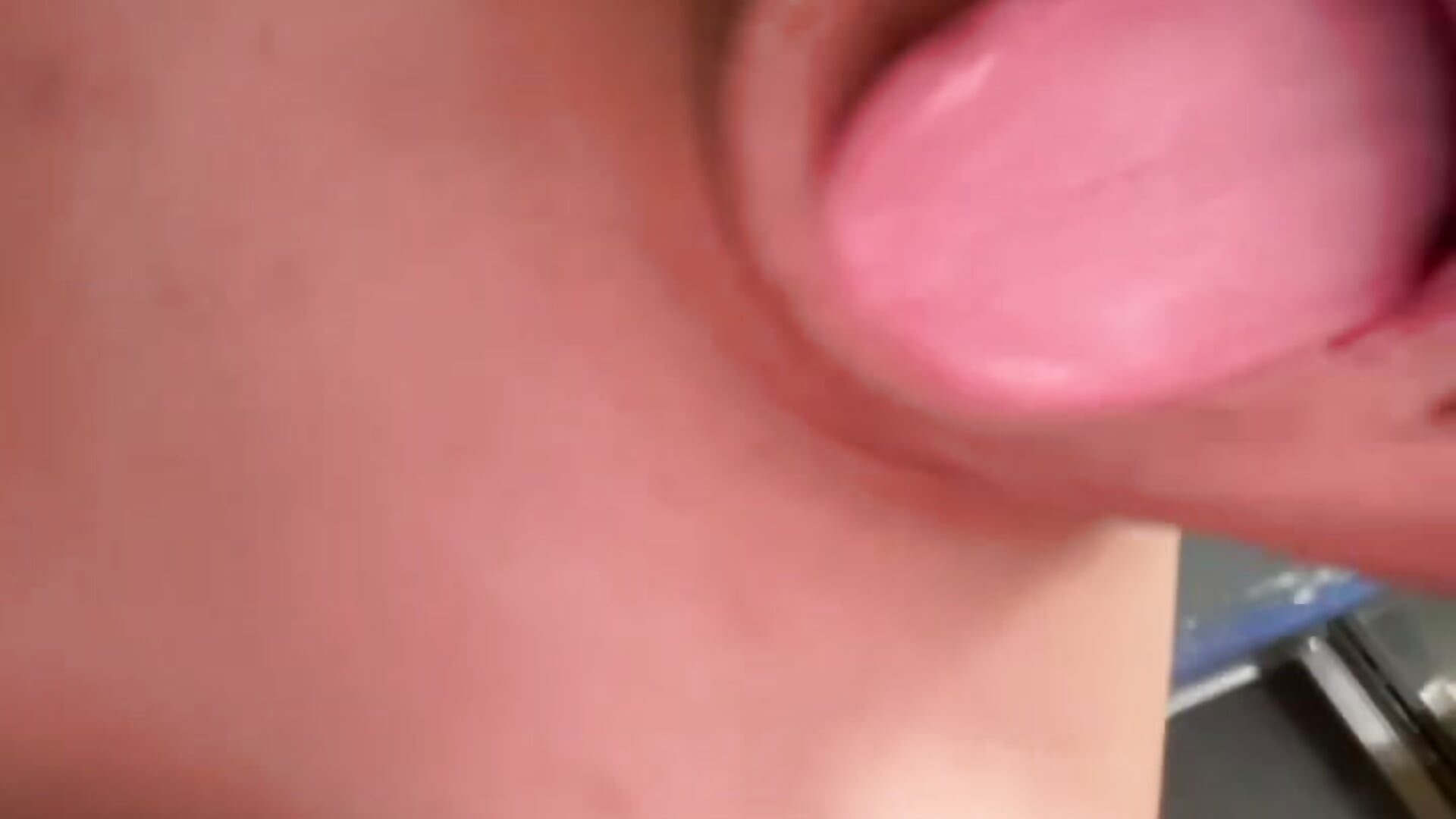 7D38DA80-EF70-4EEF-A6BF-BB1C7A7303B2 - فيديو من gavilan2104 موديل الكام