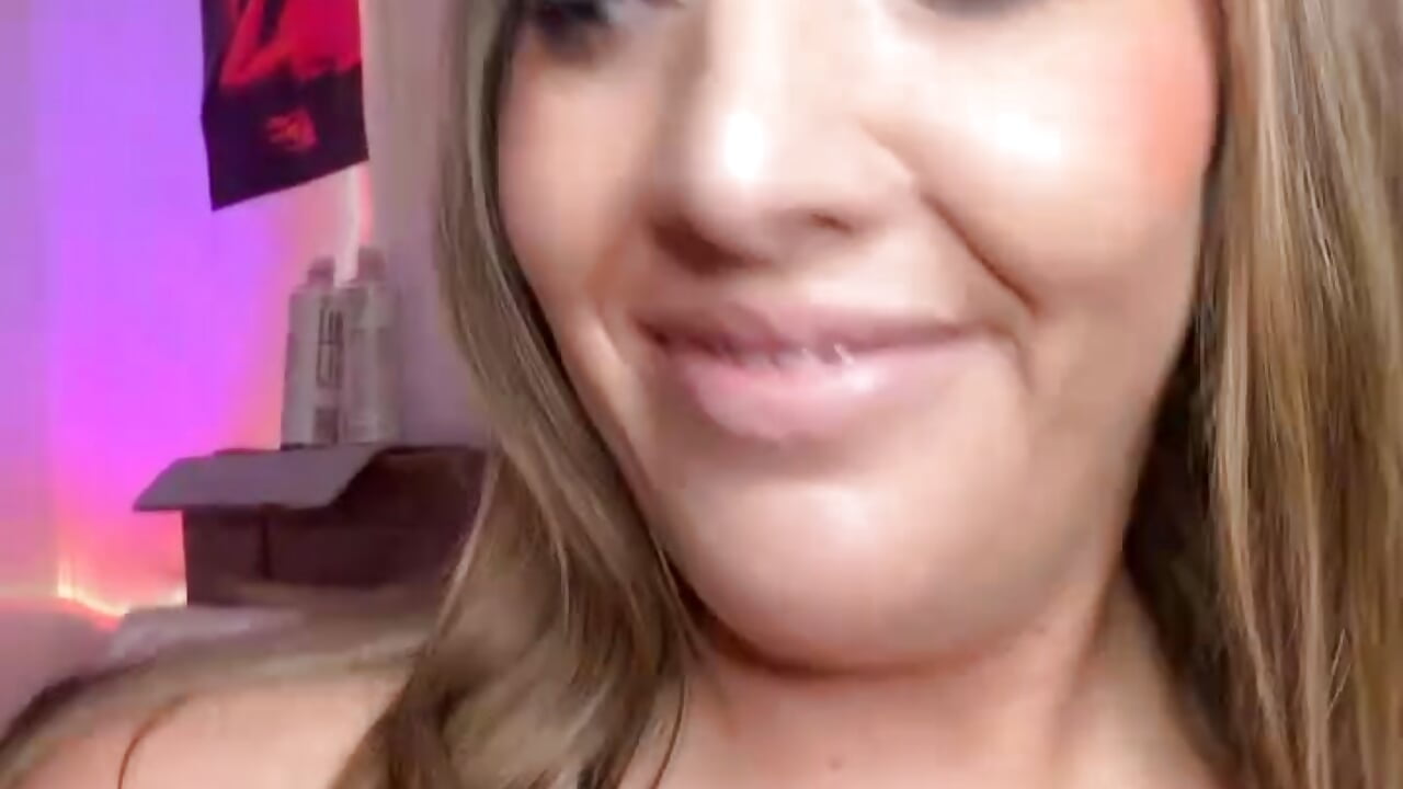 2 June- FREE Bloopers 😂– hollyharmd kameramodell videója