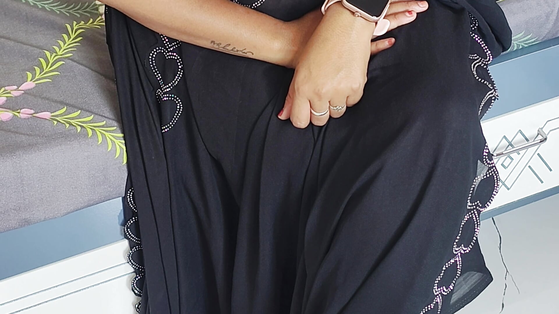 1000158256 - video by Miss_Sanika cam model