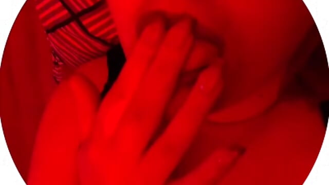 5322785351696559691 — filmik Cooper_Queen, modela(-lki) na kamerkach