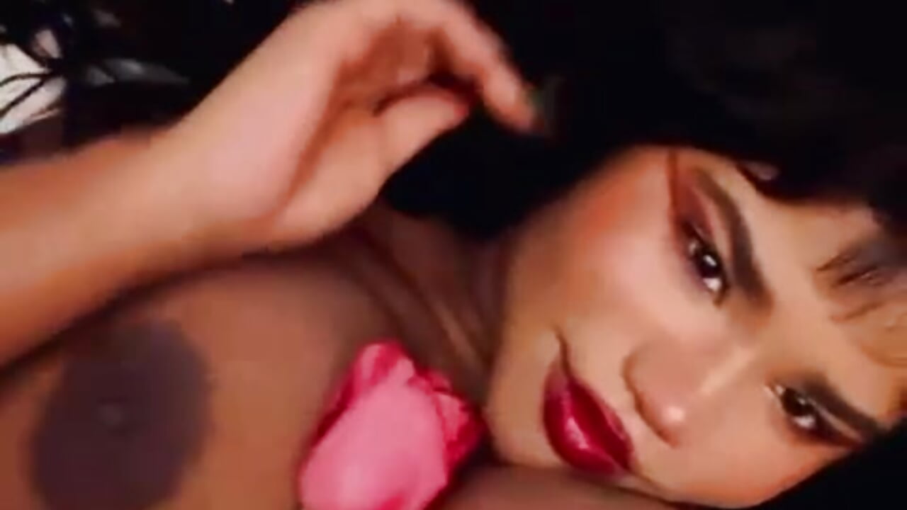 🌸˚˖𓍢ִ໋🌷͙֒✧🩷˚⋆ - video oleh ava_malaikaaa kamera model