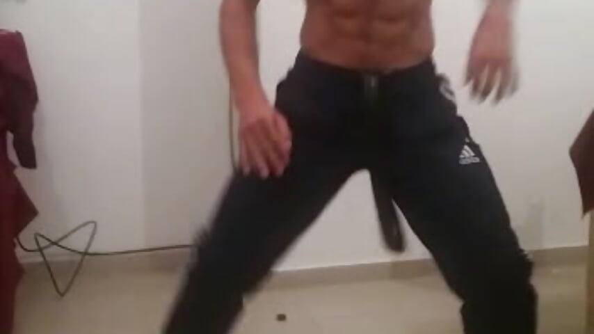 Solo un adelanto– Tumorocho95 kameramodell videója