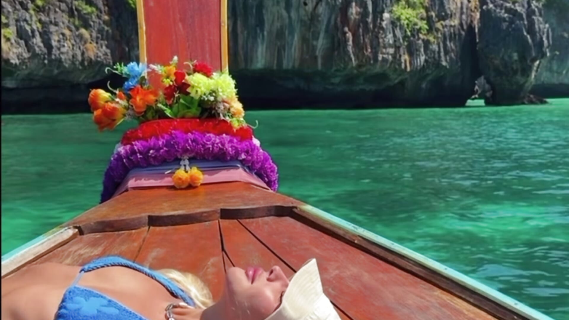 Amazing – video modela na kameri Milieva11