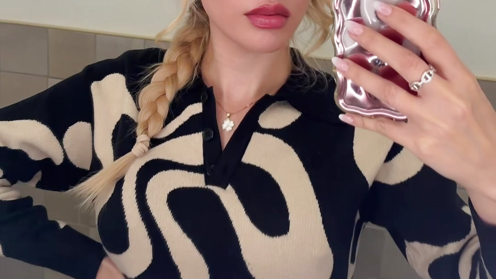 🤗 - βίντεο χρήστη itsmemayarose