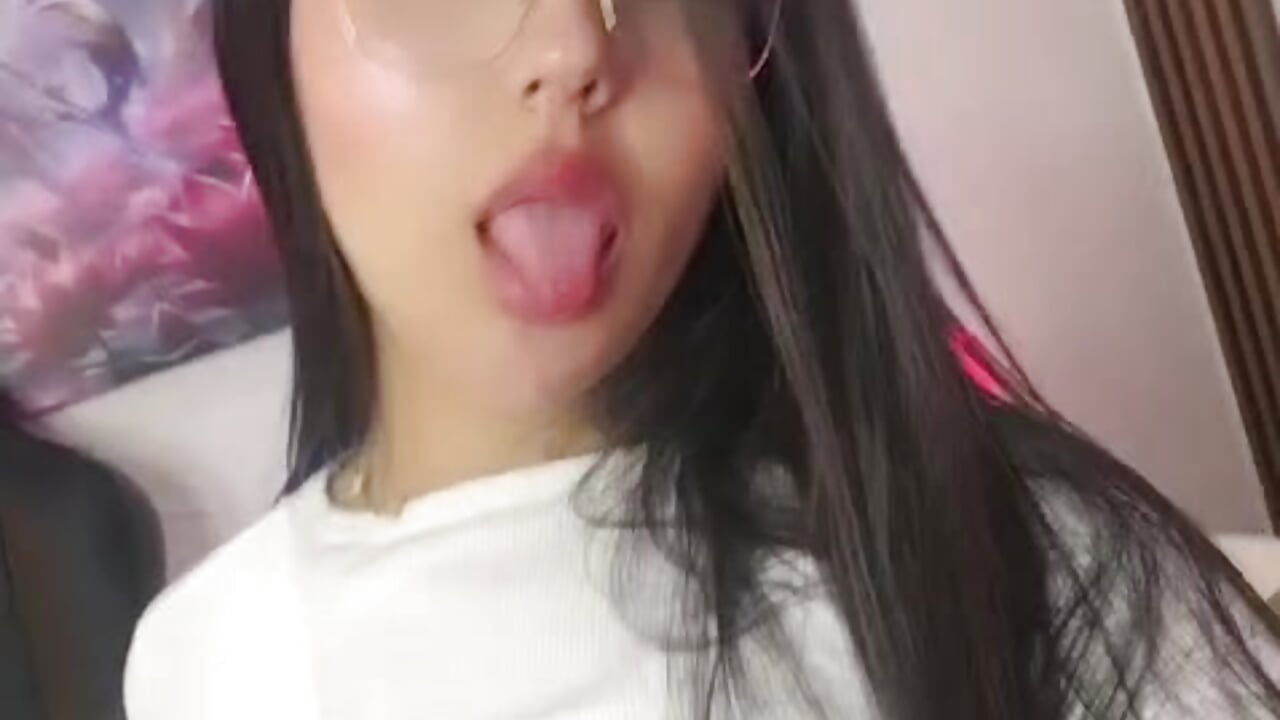 🐰 Step into my forbidden Easter world 🔥 - วิดีโอโดย AbrilQuintana_ โมเดลแคม