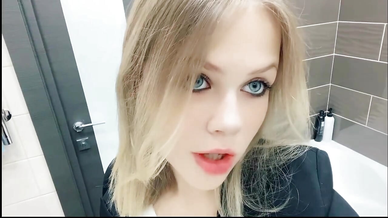 buy if love me - video by RoyalNovaX cam model