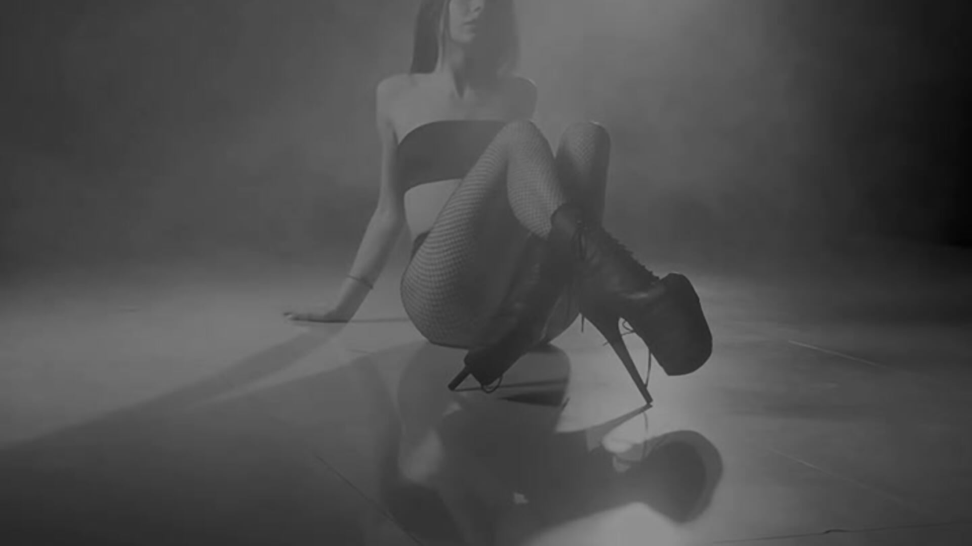 IMG_9935 - video oleh model kamera DreamWeaver1011