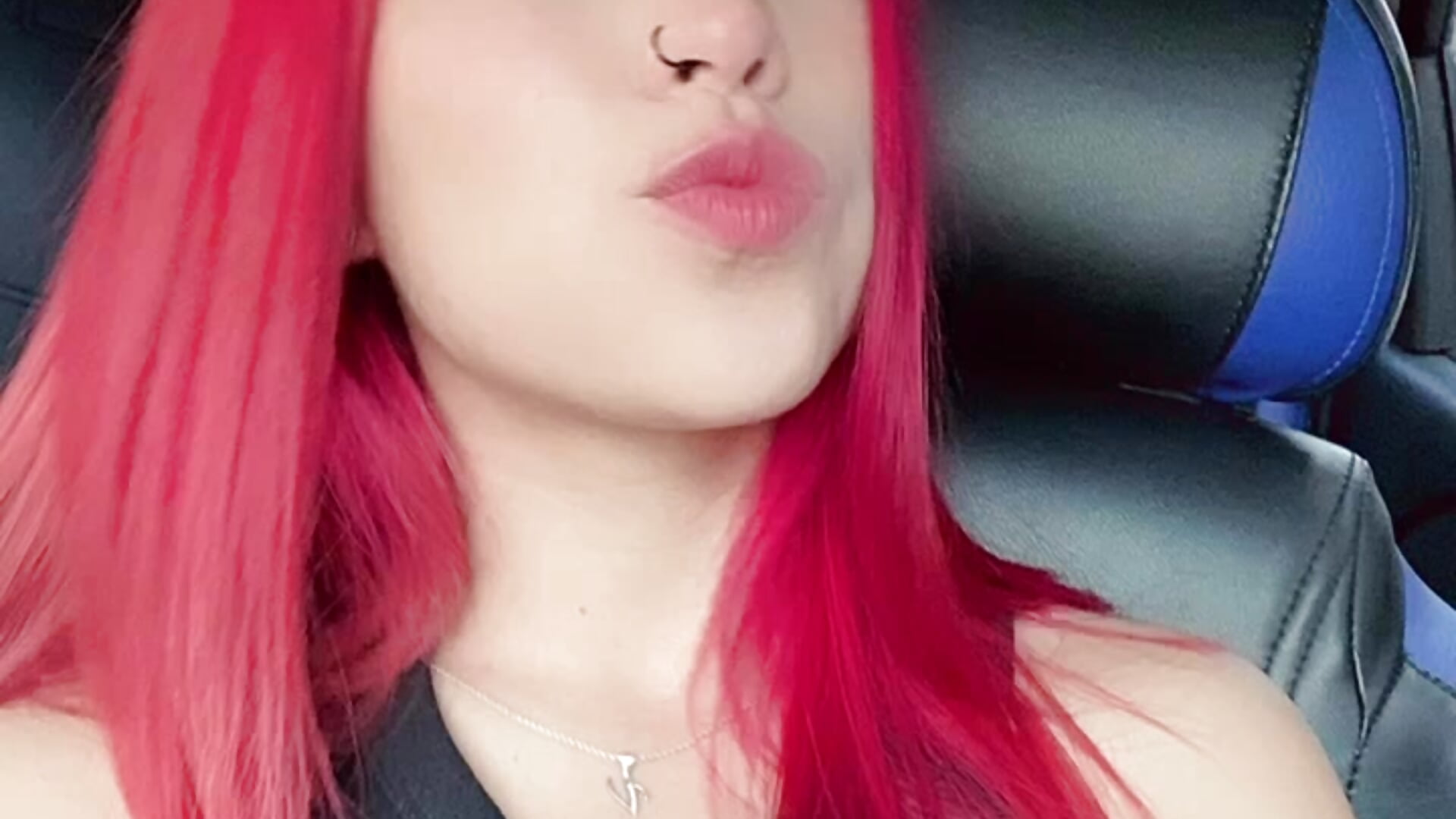 Hi 😘 - video Scarlett-fire kameramallilta