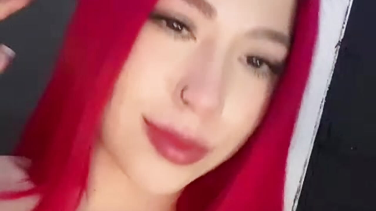 Cute little girl 🥰 - video van Scarlett-fire cam-model