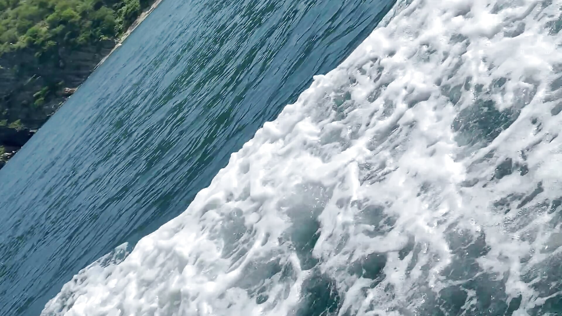 I love the sea - video by ghaydaa_jamil