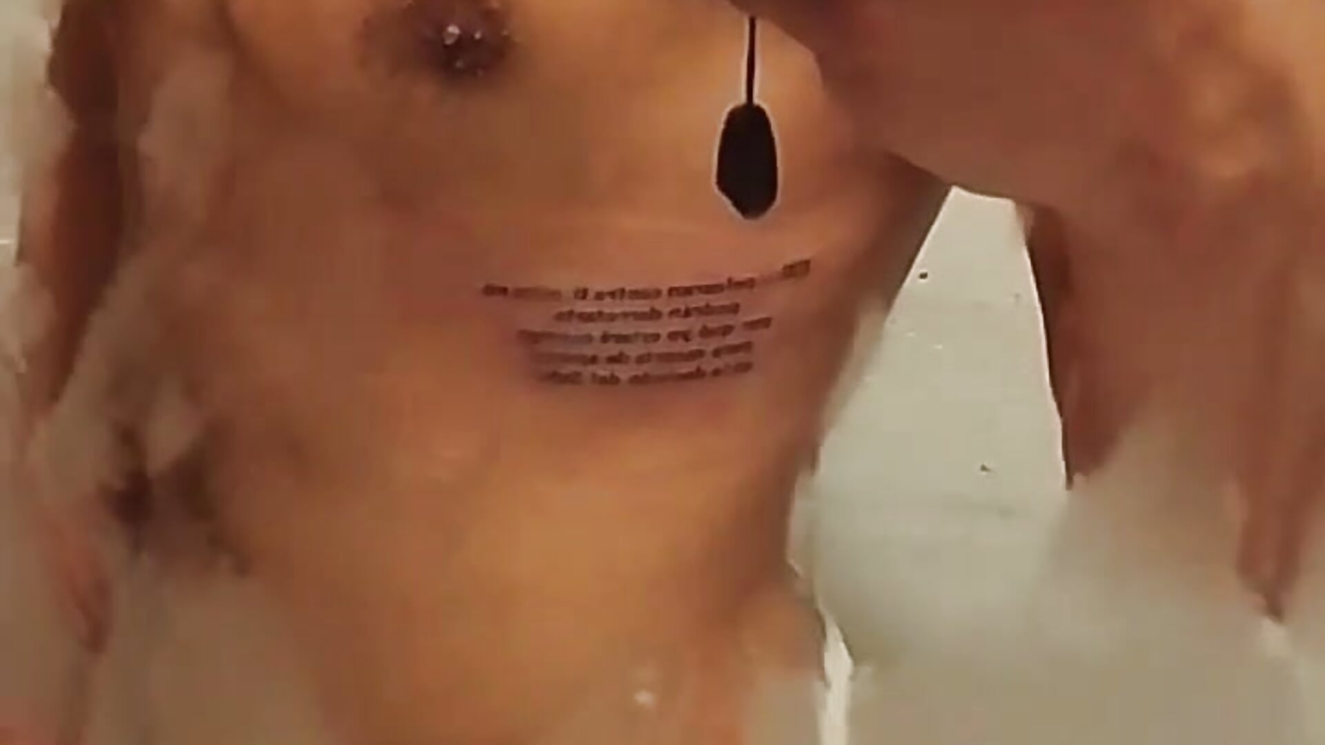 1000097565 - video by danielyeremi