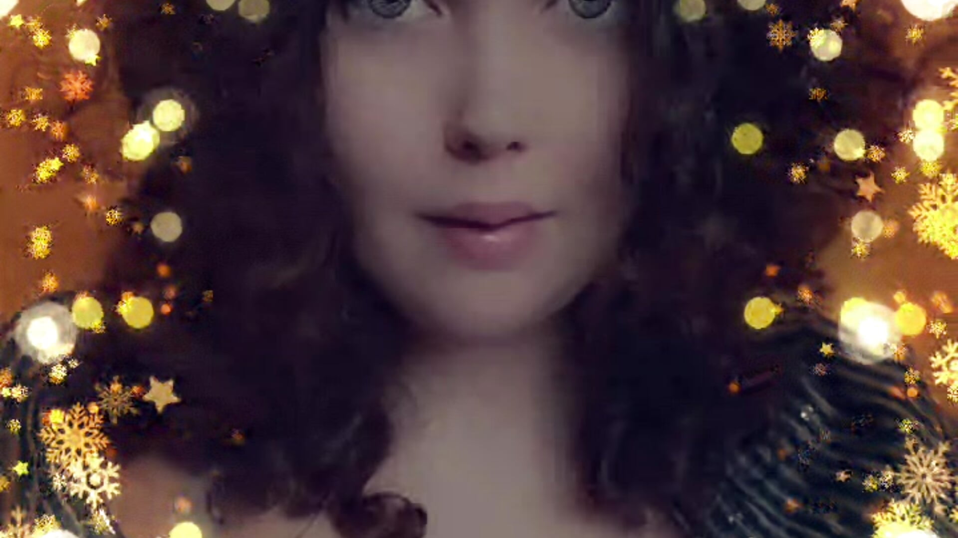 Gold - فيديو من RealPervertCouple موديل الكام