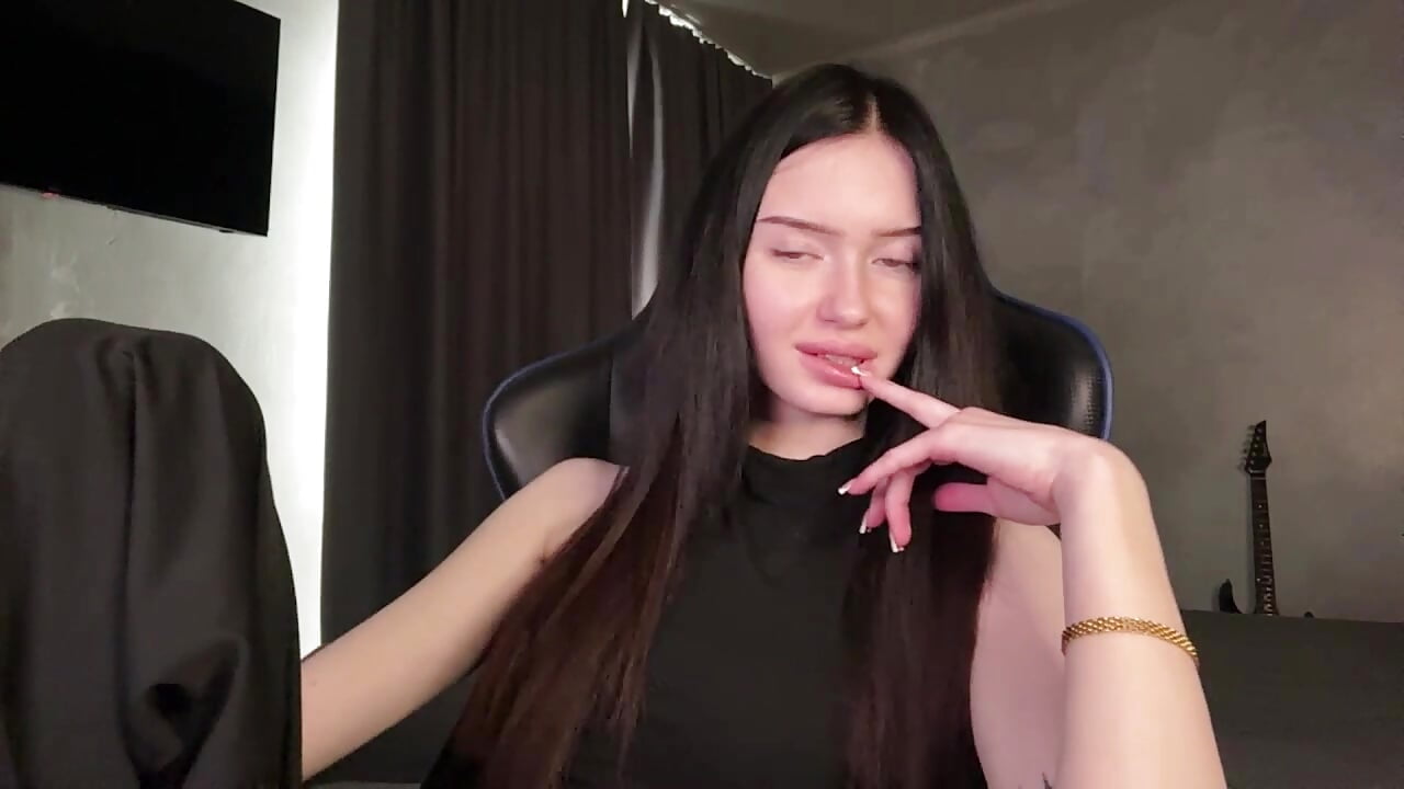 <3 – video af MoranaNoir cam-model