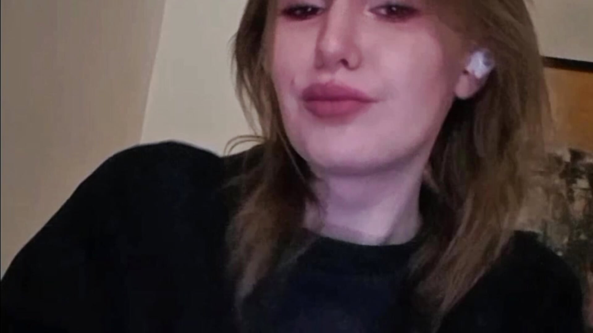 its me — filmik pusiivegan, modela(-lki) na kamerkach