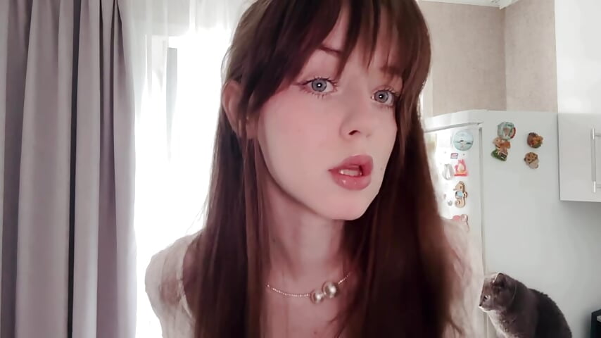 cute cat - 視頻由 stelamontis 主播提供