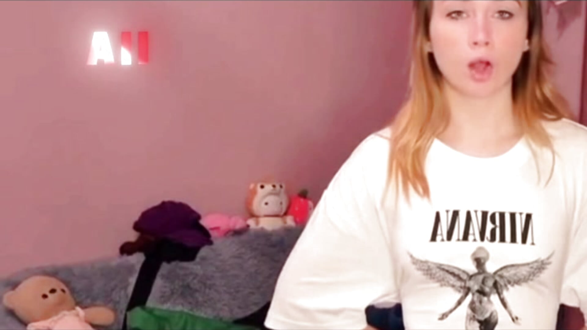 Flirty but Innocent 💭 — filmik xeniamiss, modela(-lki) na kamerkach