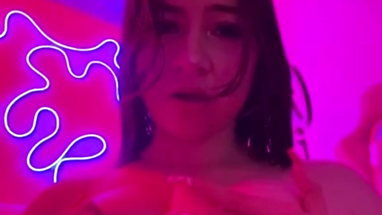 Fucking hard! Do you like it?😈