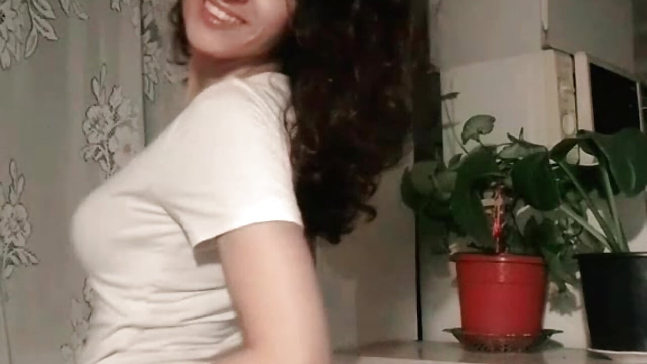 2026-02-21-031211986 - video MissElen kameramallilta