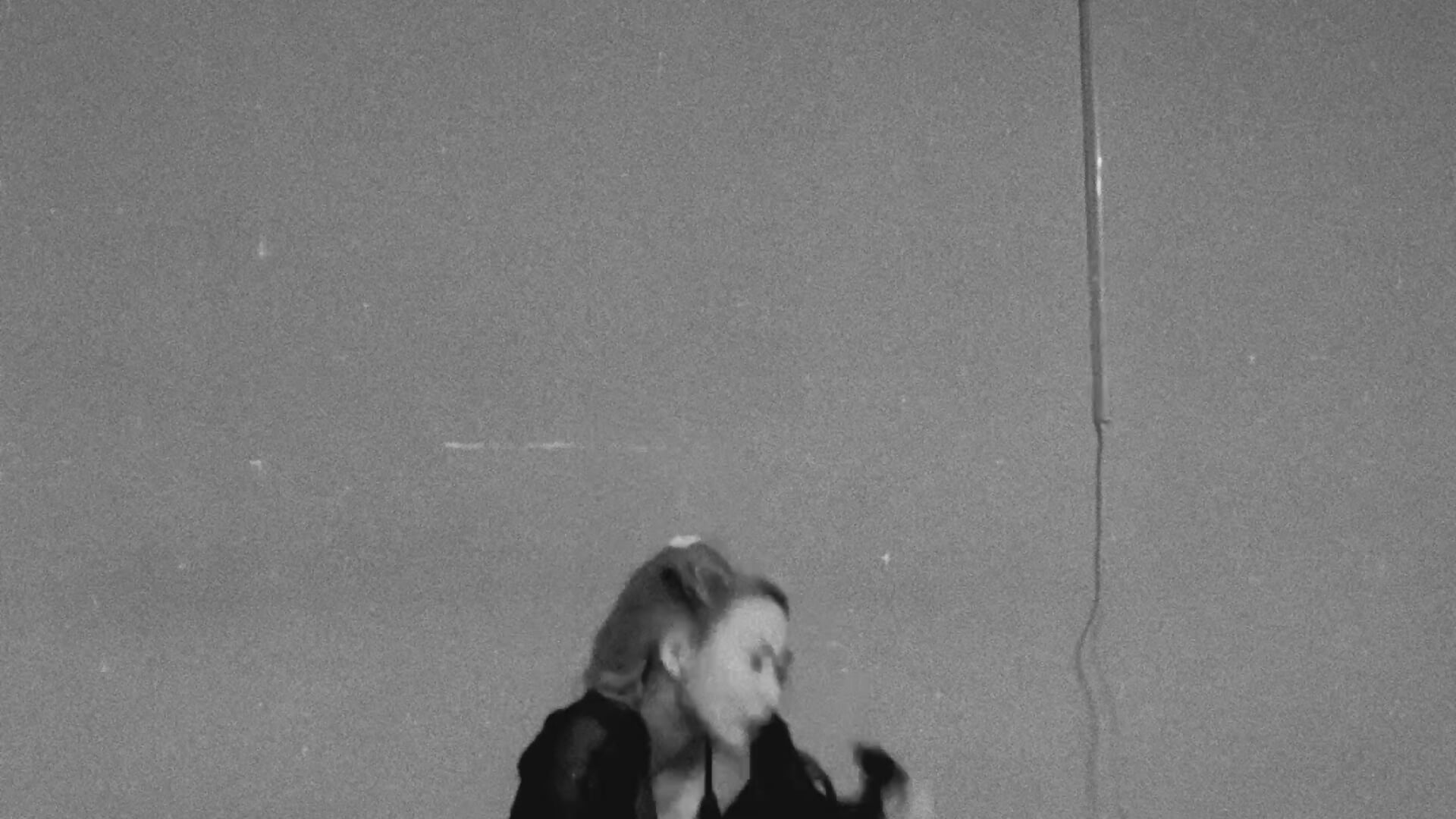 Do you want me to dance for you? - video by YunnaLuv cam model