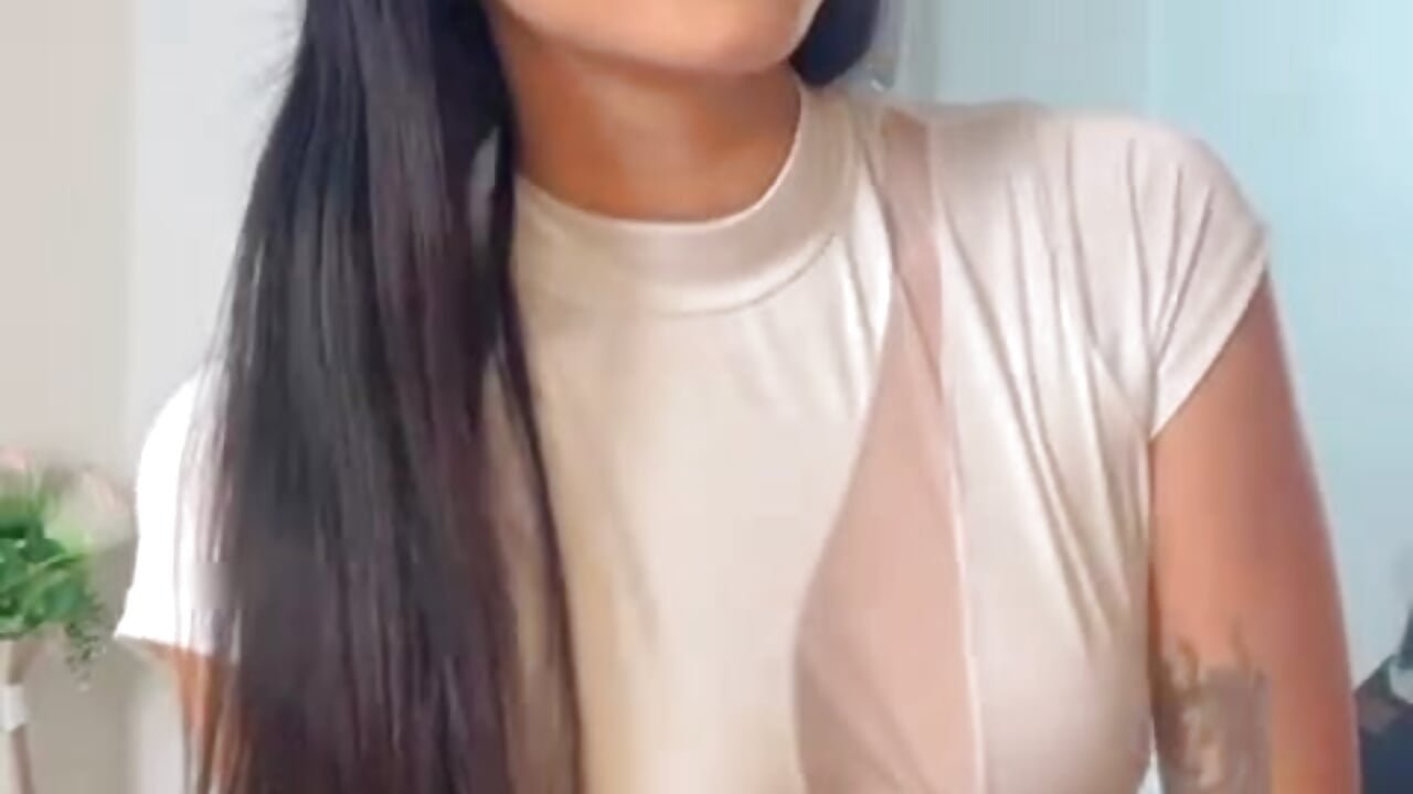 WELCOME TO MY ROOM 💖✨🍒– Victoria_Carteer_ kameramodell videója