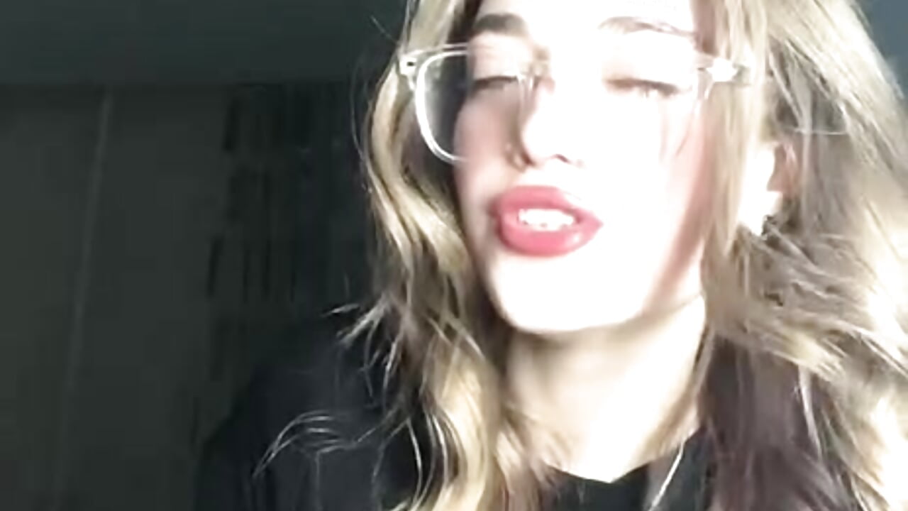 its me! <3 - video by PuraGrant