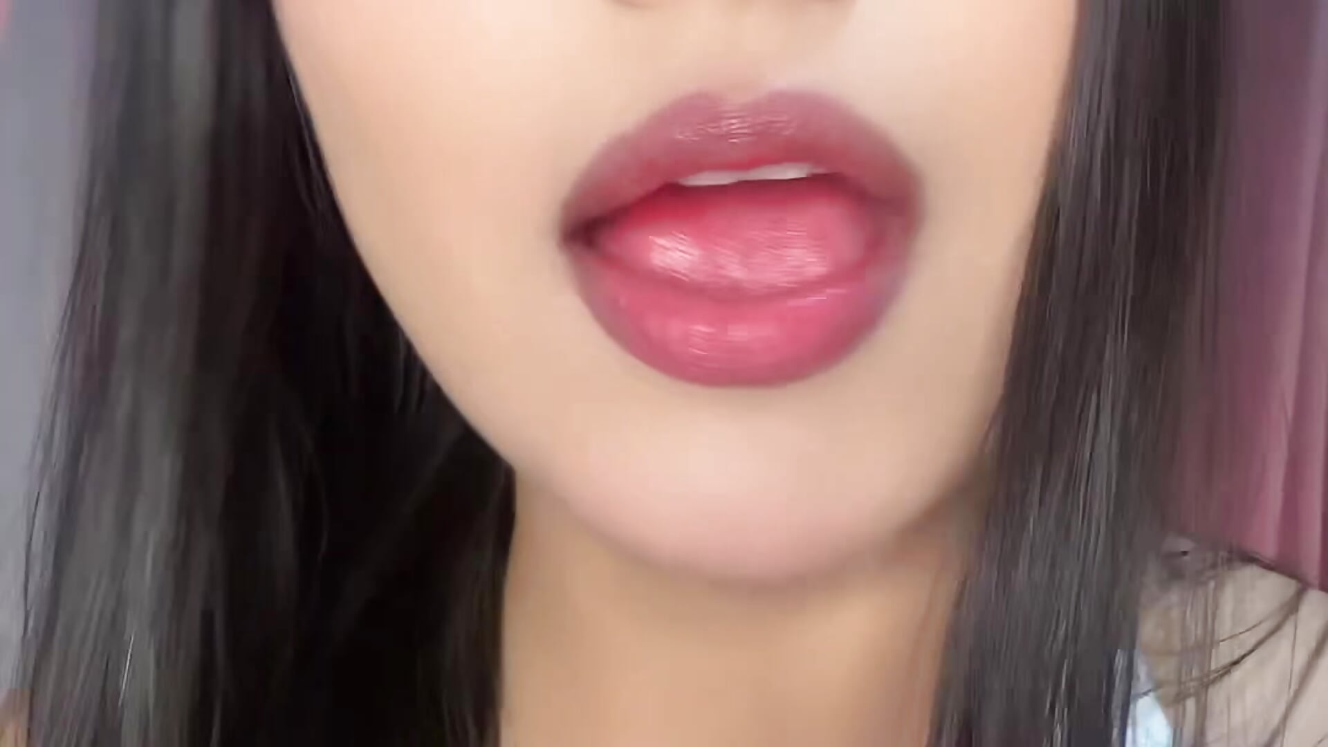 63504964b6c4478089a3228e2a04f510 – video od webkamerové modelky Emma_Revees