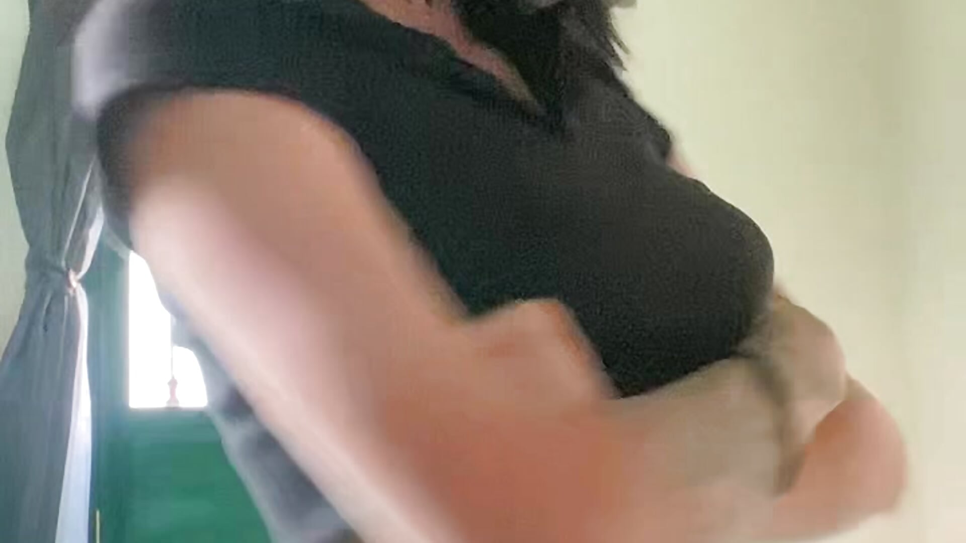 You taste like temptation. - Babel_Raven adlı kamera modelinin videosu