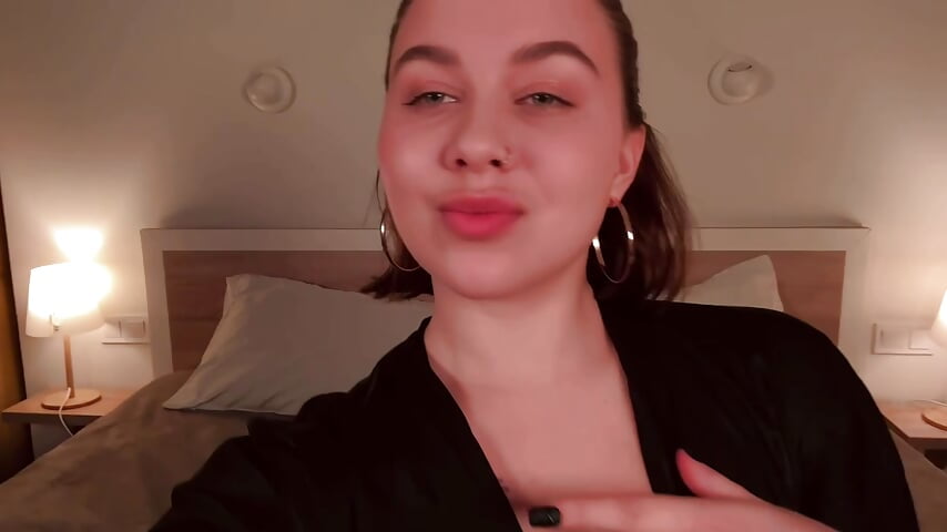 Don't blink. Can you handle this tease? – video af HermioneMoon cam-model