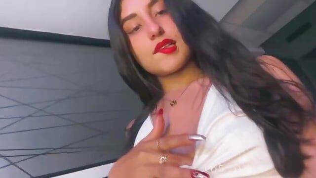 Nice to meet you ❤️ - video by Princess_tina cam model