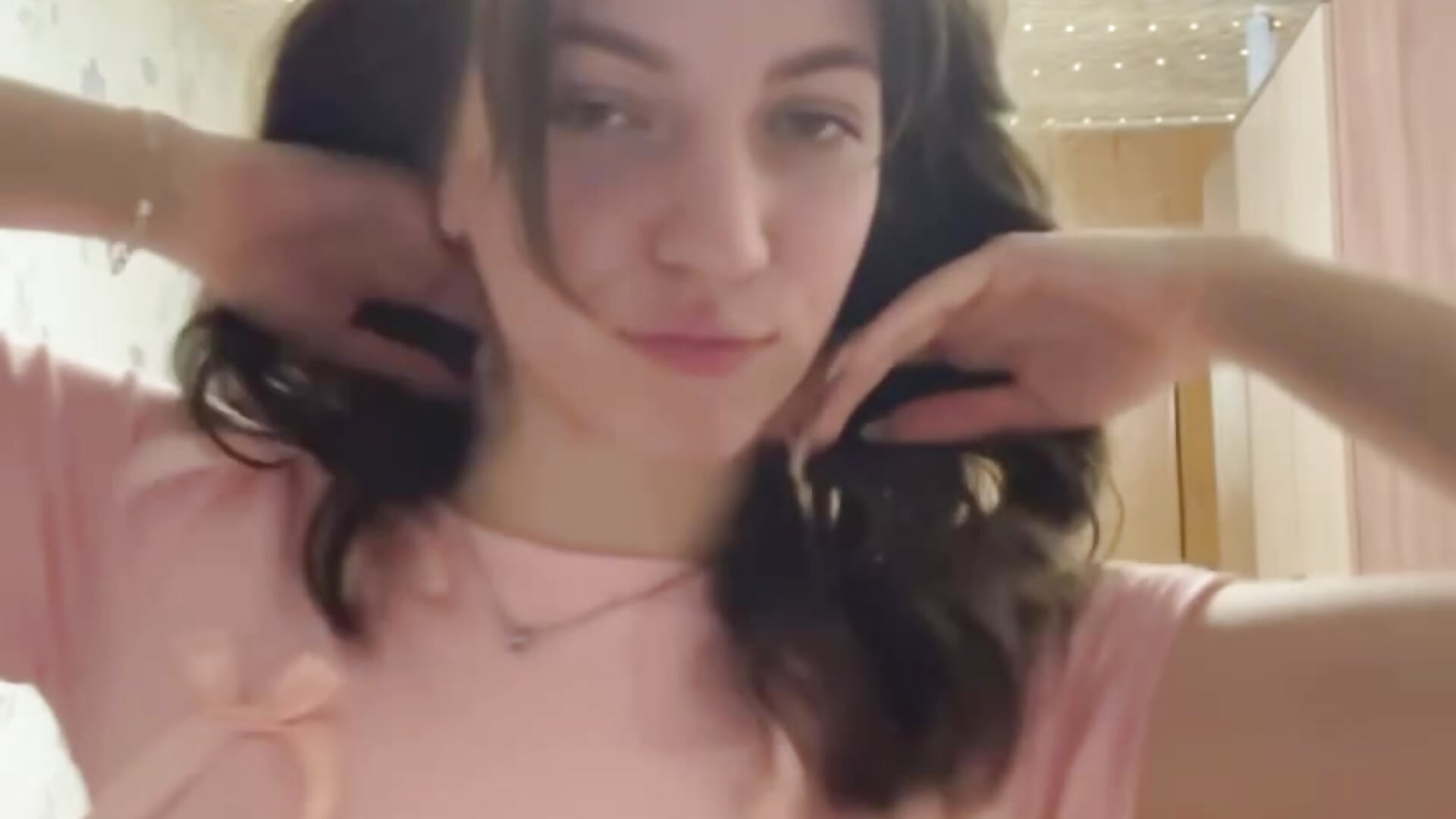 Me ^_^ - video by YangReifer