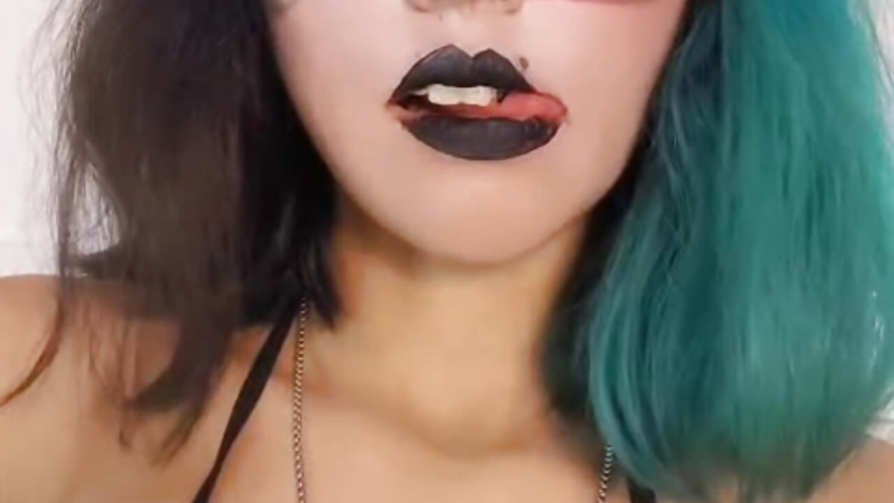 Black day🖤 - Vídeo de KleoLennox, modelo de vídeos