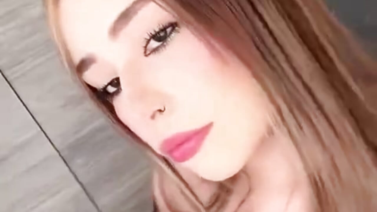 Hello Guys 💋 - video by Amy_colman_ cam model