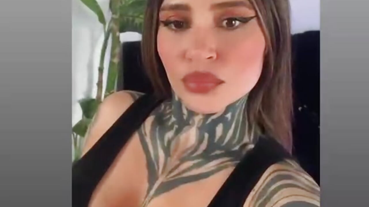mua - video by AlanaRoa_ cam model