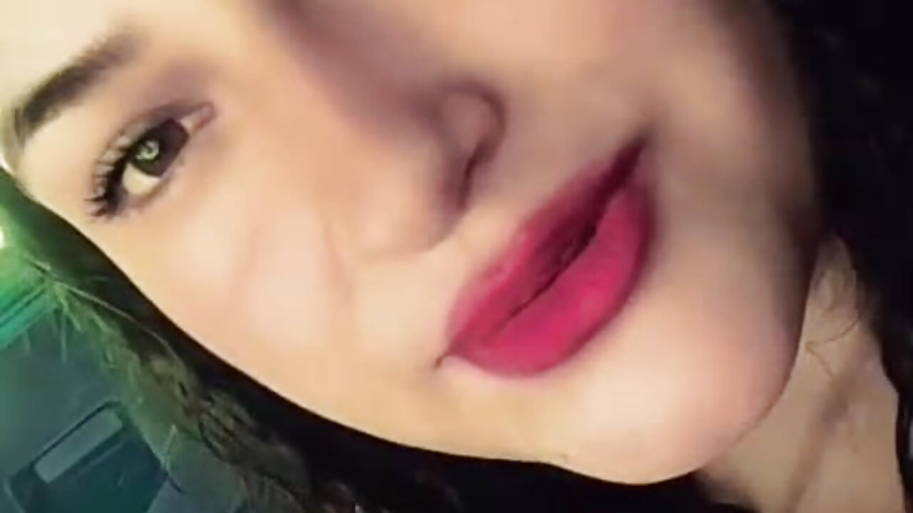 Bella - video av Nany__cute cam-modell