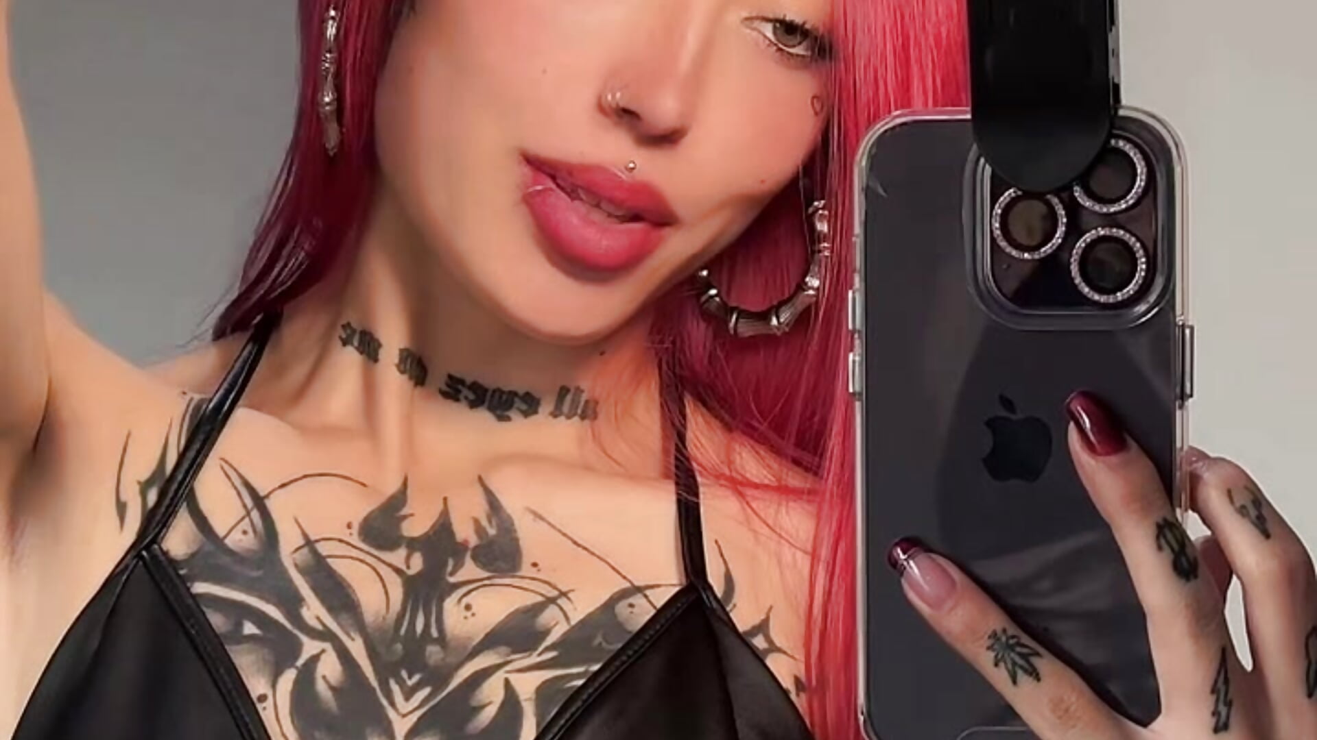 💗 - vidéo du modèle de showcams Aviigail