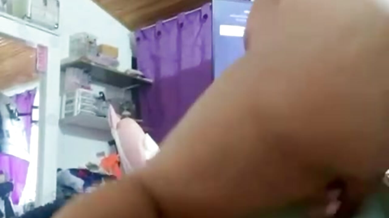 PT3 NO LONGER SUPPORT IT AND MOUNT A DILDO – video od webkamerové modelky candy____