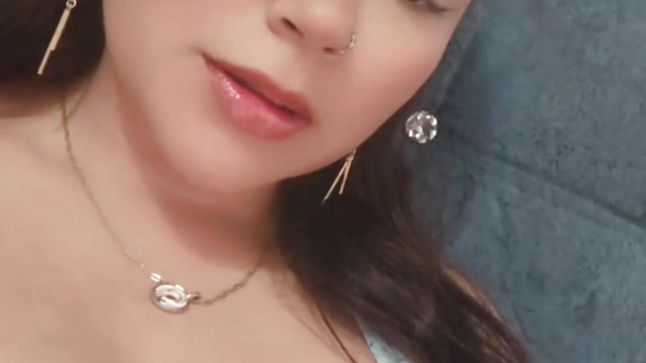 51792 - video by Dulce06 cam model