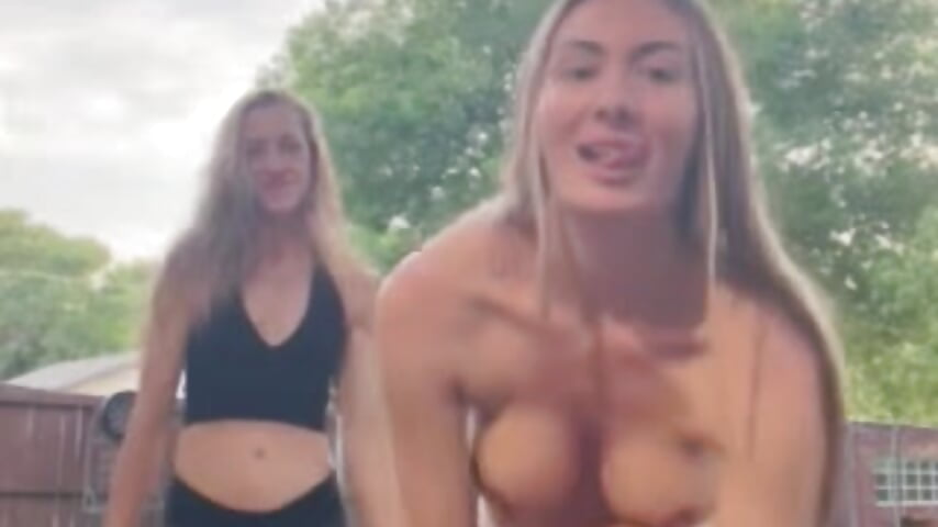 G/g naked stripping outside and twerking - video by Saigecoach1 cam model