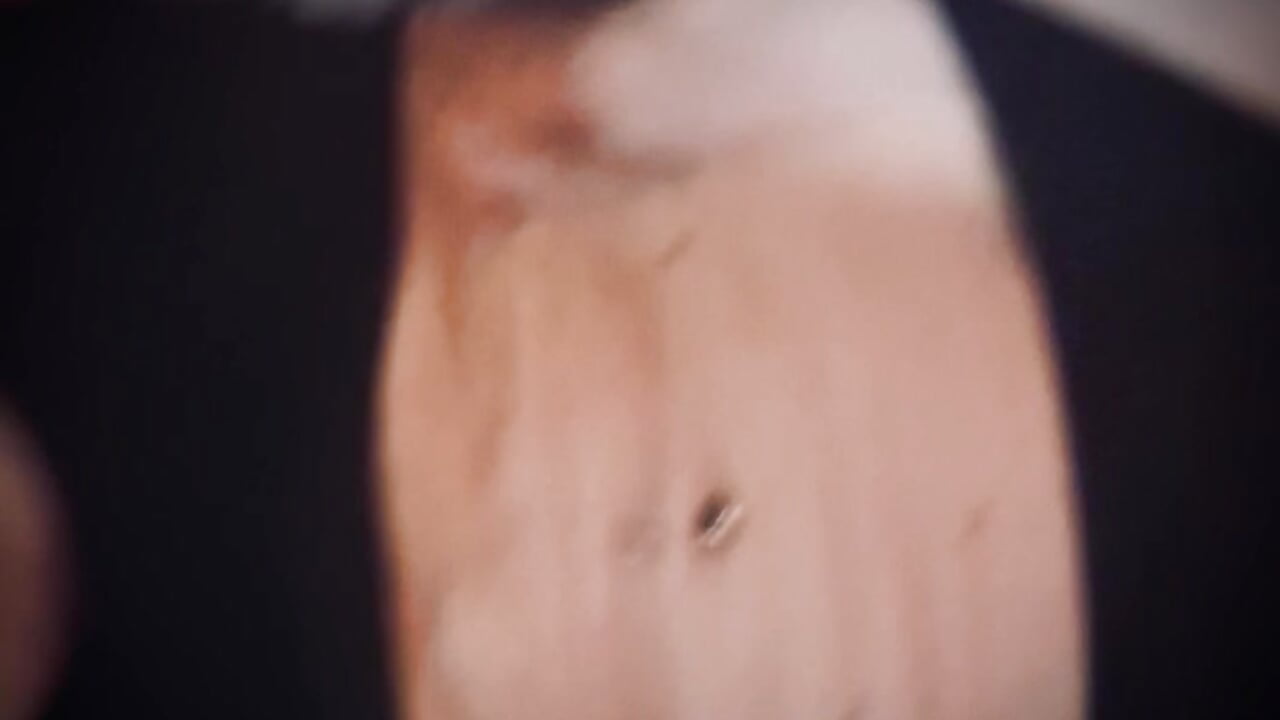 Abs, sit ups - video by Saigecoach1 cam model