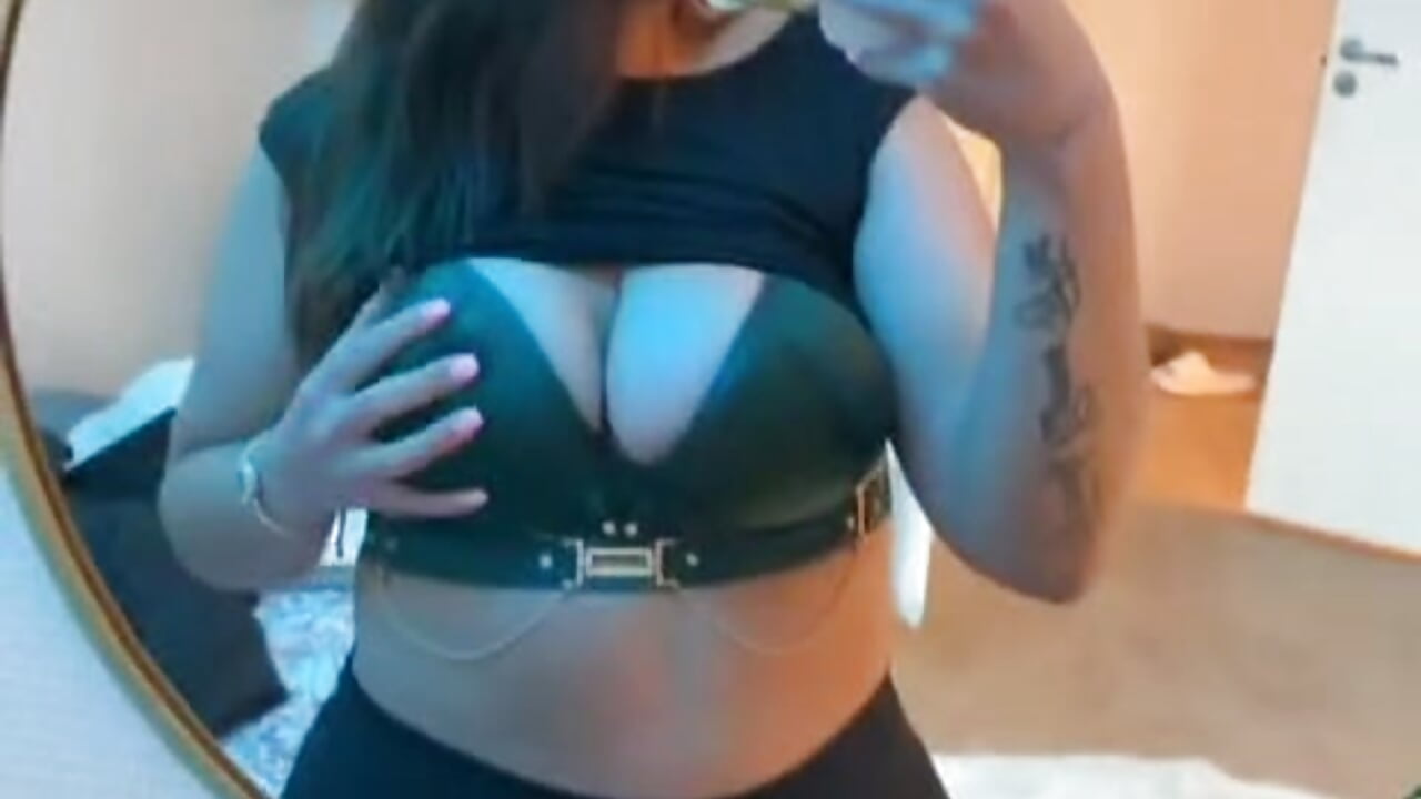 C9DD3214-0CE9-402F-9CD7-2EB0C52F6697.mov - video mileaSbaby kameramallilta