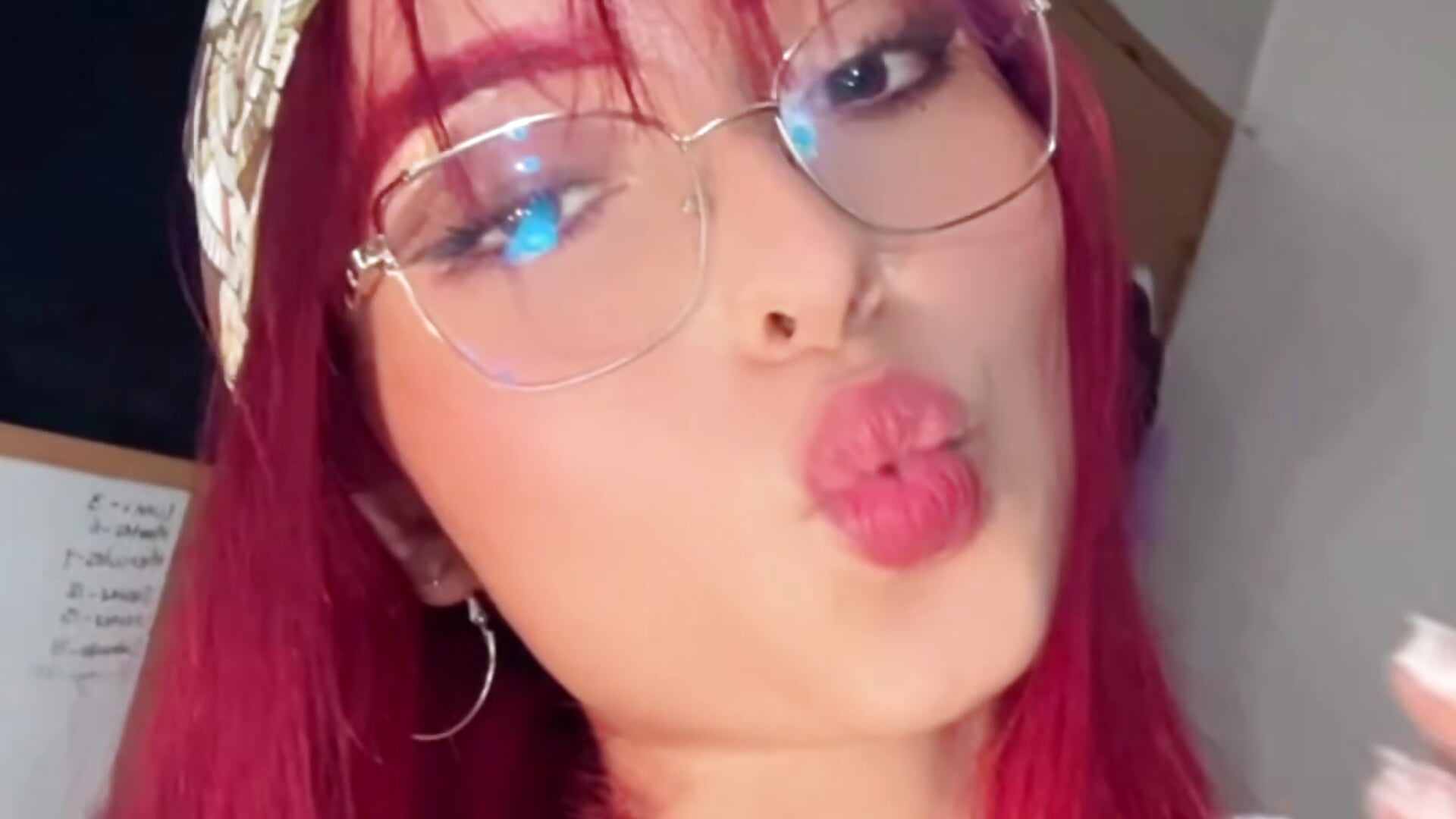 Red 🩷 - video by Ashleey_Vega cam model