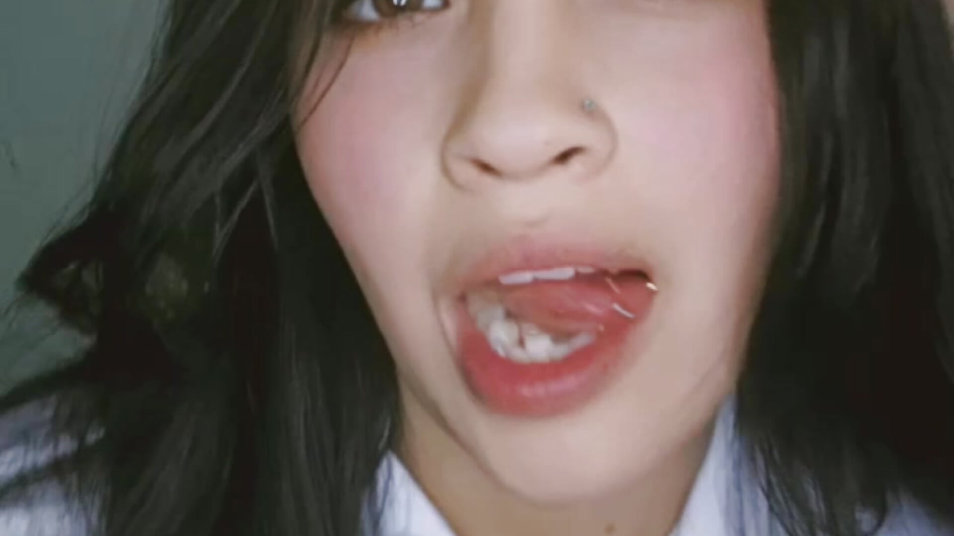 My Tongue👅 - vídeo de Candy-Blu modelo de câmara