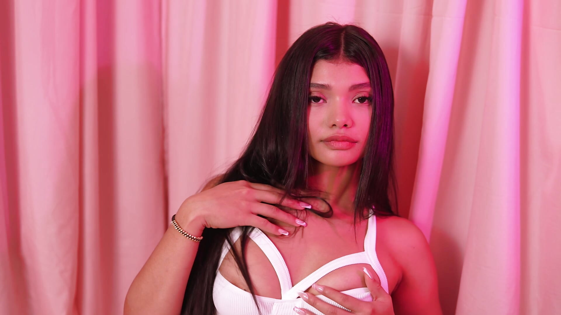 I am your princess 🎀 - video by PrincesRosie