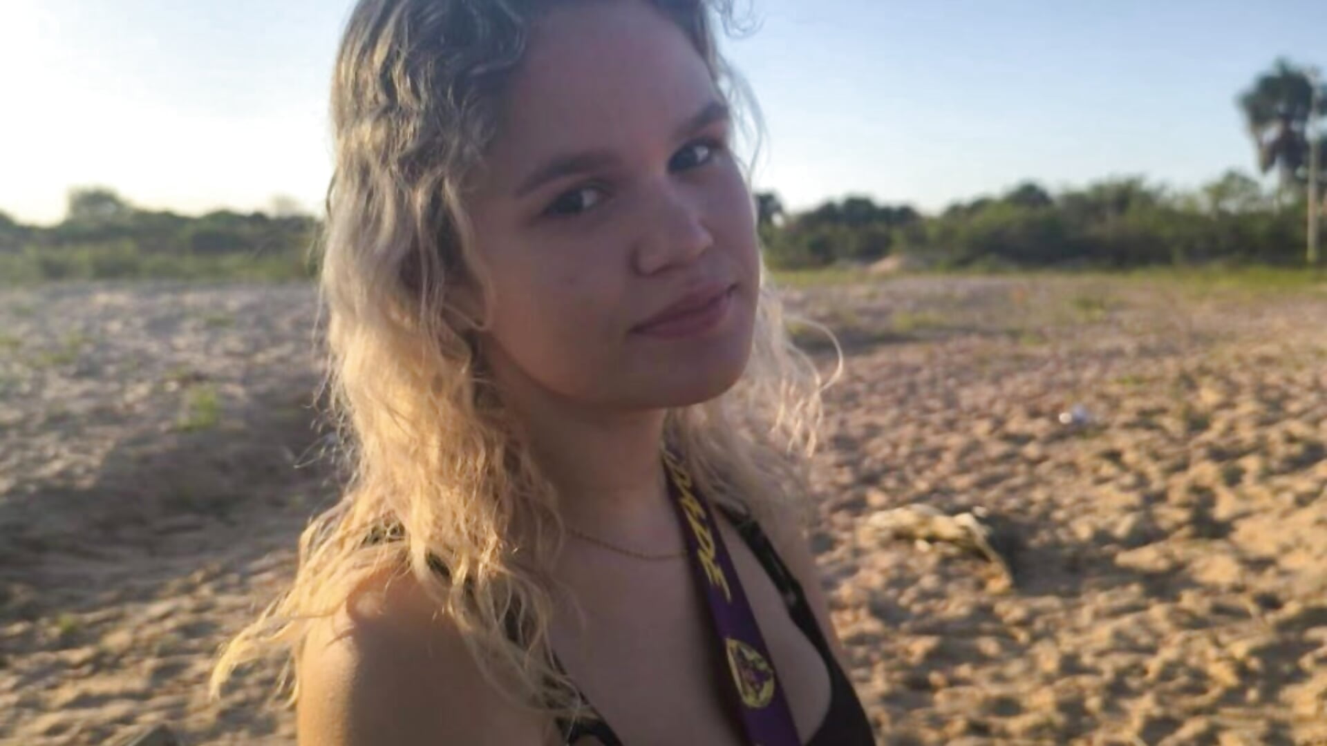 V I B E S - clip cu JodyMichniak model videochat