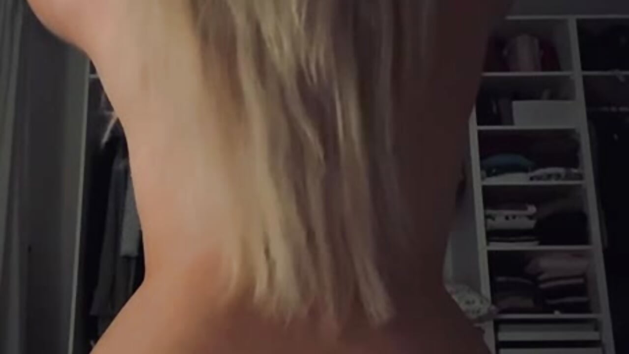 Erotik pur von hinten - video by Luna-Noire cam model